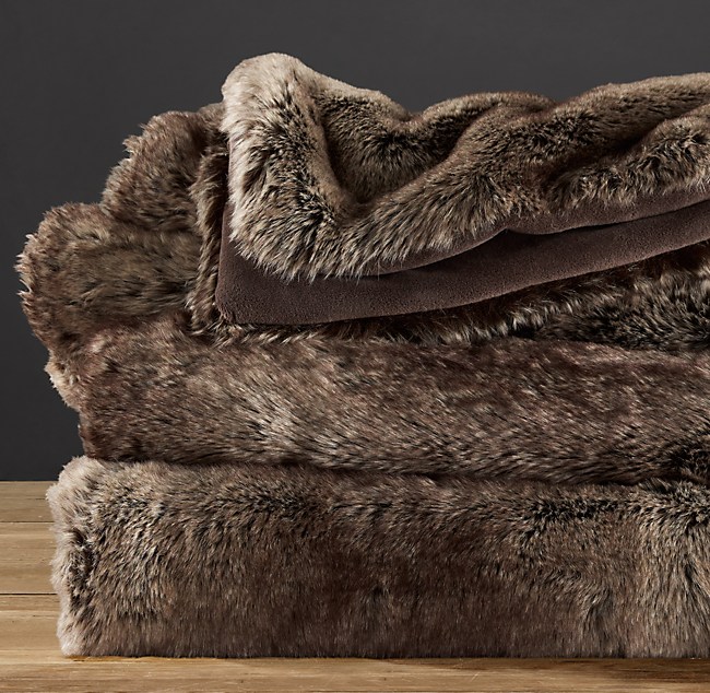 Luxe Faux Fur Blanket - Mink