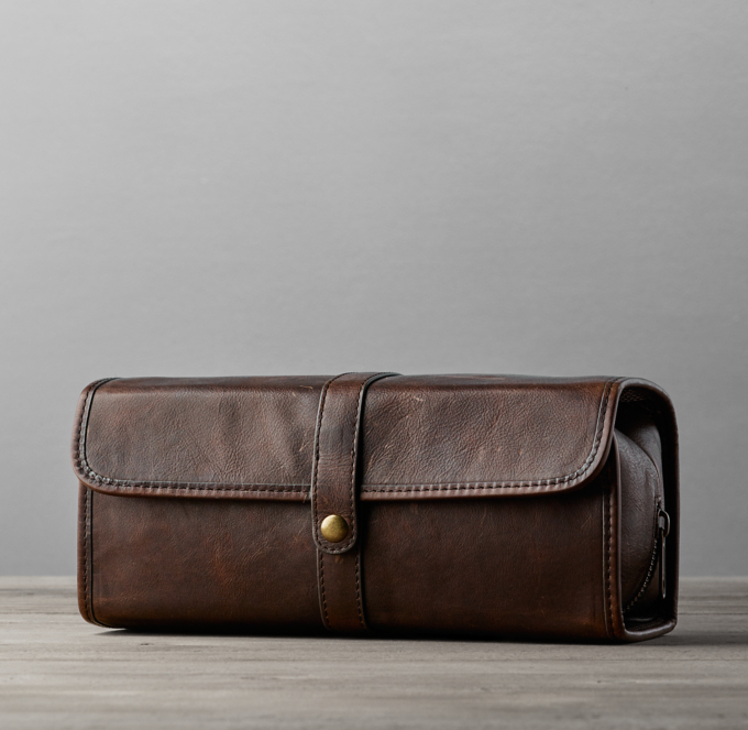 leather hanging dopp kit