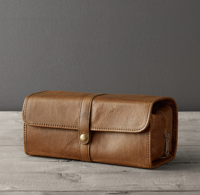 leather hanging dopp kit