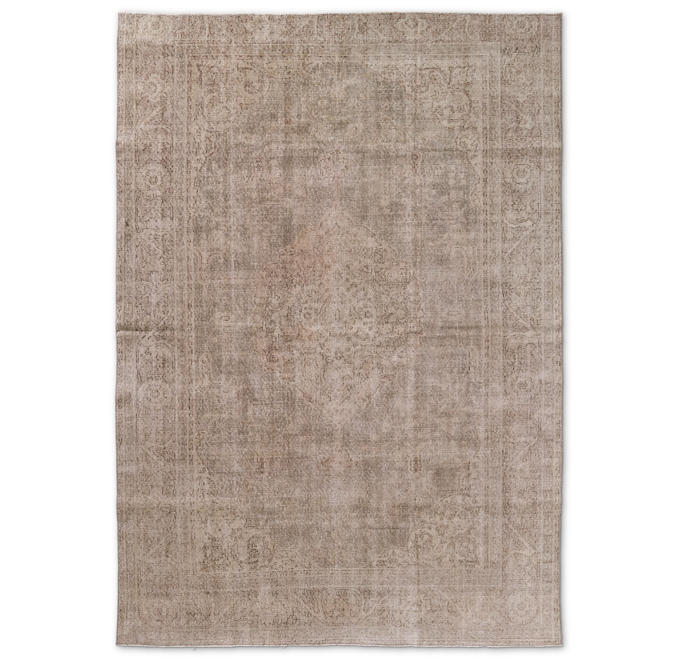 Vintage Rug - 6'10