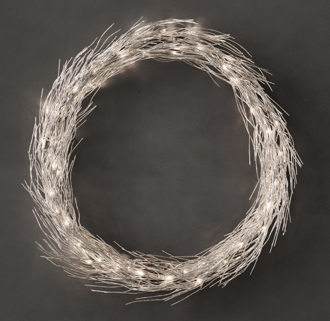 Front view of Starlit Wreath
