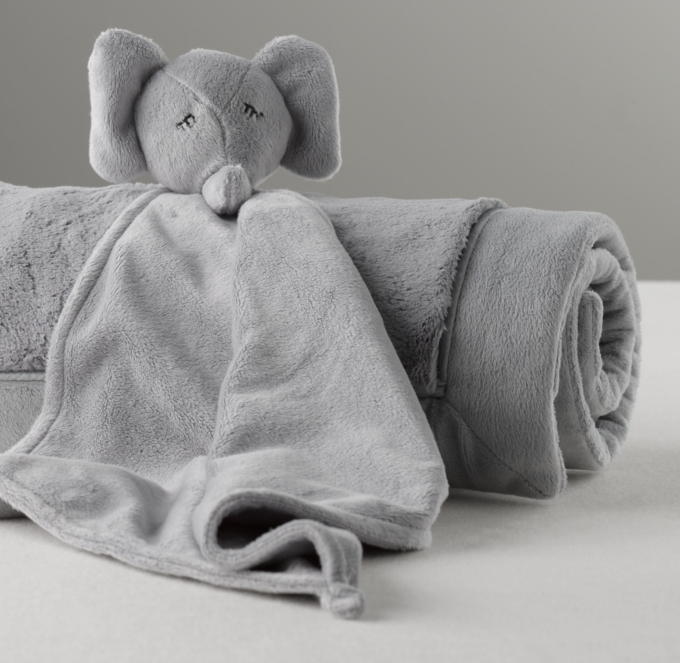 Elephant cuddle blanket hotsell