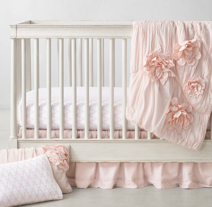 Washed Appliquéd Fleur Nursery Bedding Collection