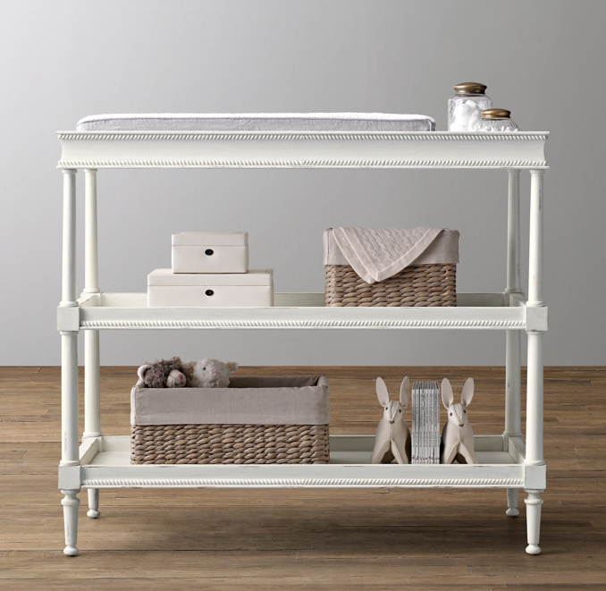 Front view of Airin Spindle Changing Table 