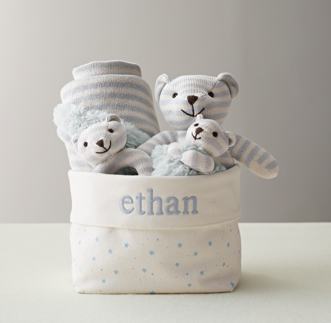 Front view of Luxe Knit Baby Gift Set - Bear 