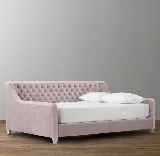 Restoration hardware store queen daybed