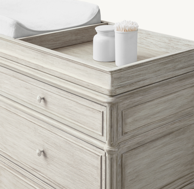 Three Quarter view of Aveline Wide Dresser & Topper Set 