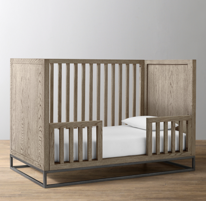 Restoration hardware store avalon crib