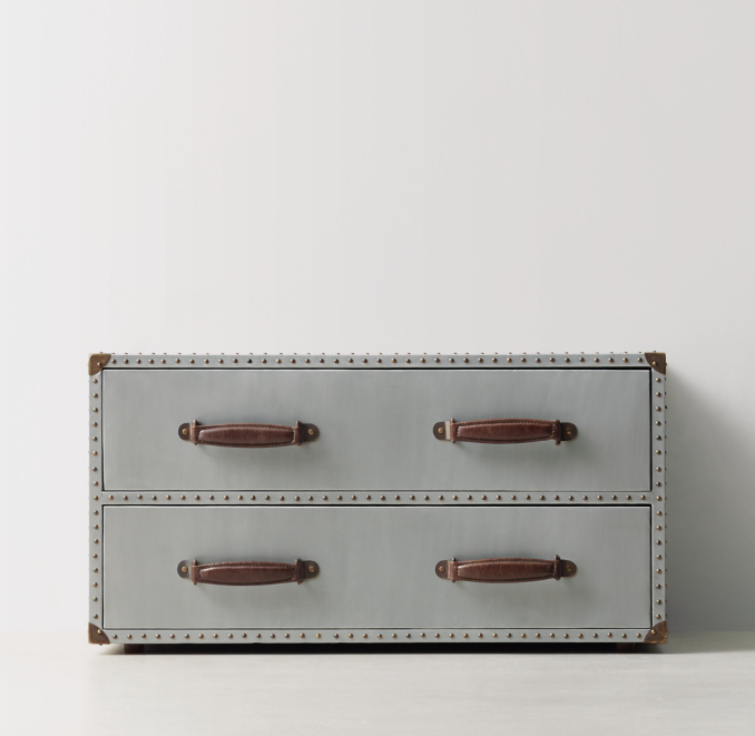 Front view of Riveted Aluminum Trunk 
