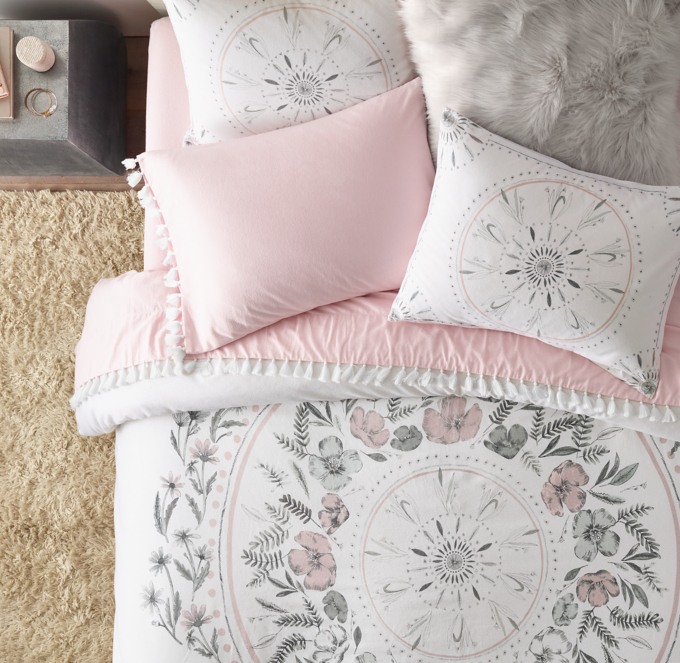 Sheet set shown in Dusty Rose. Pillow cover shown in Grey.